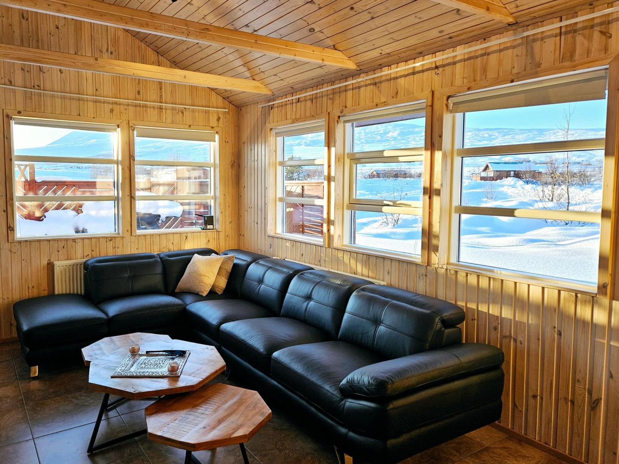 Aurora Vacation Homes Fagravik อาคูเรย์รี ห้อง รูปภาพ