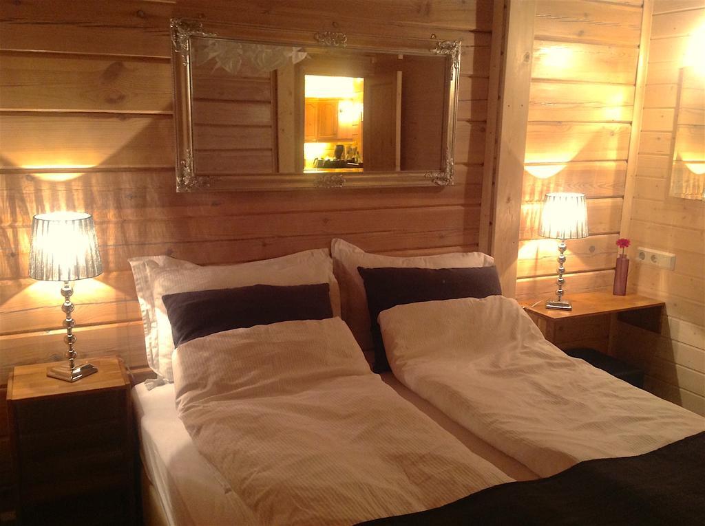 Aurora Vacation Homes Fagravik อาคูเรย์รี ภายนอก รูปภาพ